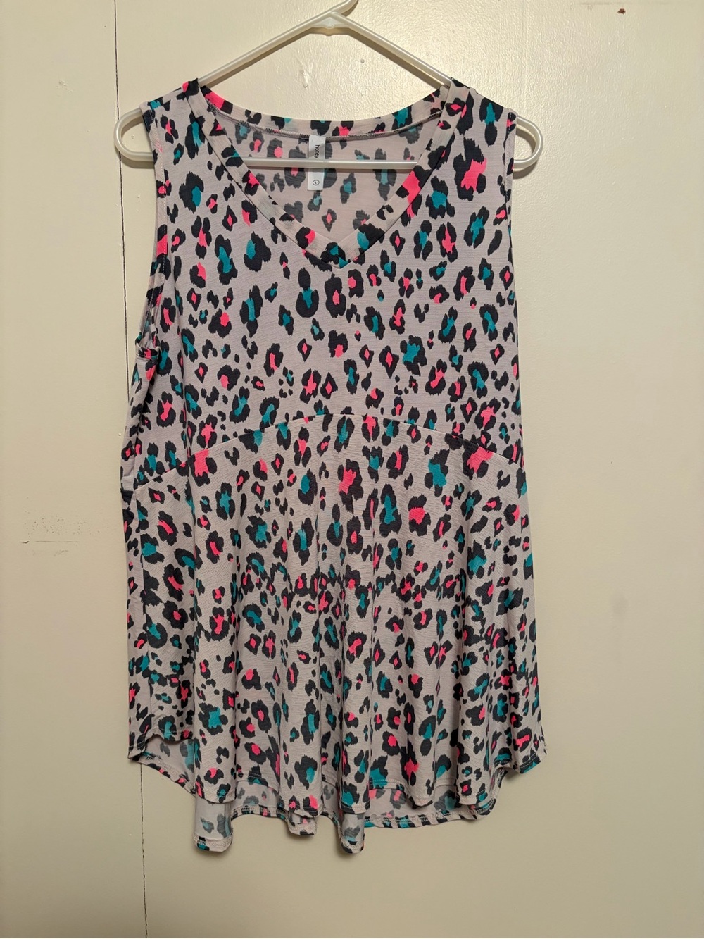 Honeyme Gray Leopard Tank with Teal and Pink Spots